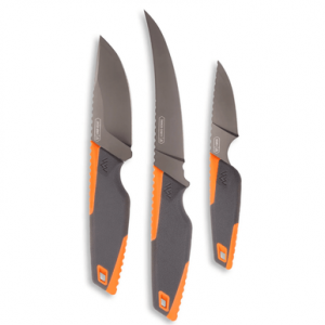 Outdoor Edge Vantex 4 Piece Kit, 3'' Caping Knife/ 5'' Boning Knife/ 3.5'' Skinning Knife/ Knife Sharpener/ Convenient Roll Pack - VNTX4C