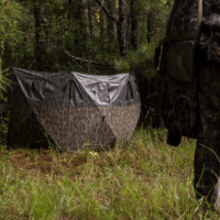 Primos Double Bull 3-Panel Stakeout Blind, Ground Mossy Oak Original BottomLand - 65165