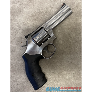 Smith & Wesson Model 686 Plus 4 inch 7 Shot 357 Mag **NEW** image
