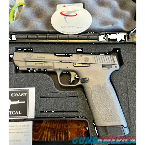 Smith & Wesson M&P22 .22WMR Optic-Ready 13433 Full Tungsten 30+1 4.35" NIB .22 Magnum image
