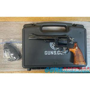 Smith & Wesson 19-4 357 Magnum Revolver image