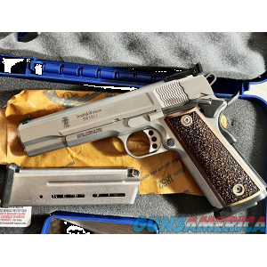 Smith & Wesson SW1911 Pro Series 9mm 10+1 5" 178047 NIB S&W 1911 image