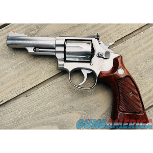Smith & Wesson Model 66-2 Combat Magnum .357magnum image