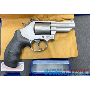 Smith & Wesson Model 66 Combat Magnum 357 Revolver 2.75" 6RD S&W 10061 NEW image