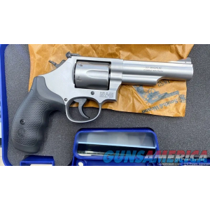 Smith & Wesson Model 66 Combat Magnum 357 Revolver 4.25" 6RD S&W 162662 NEW image