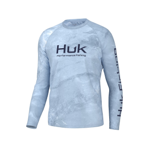 Huk Men's Mossy Oak Pursuit Crew Long Sleeve Crew Neck T Shirt Mossy Oak Calmwater Arctic Medium - Huk