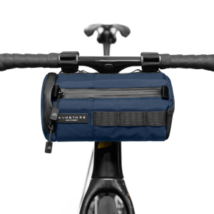 ALMSTHRE Almsthre Signature Bar Bag Cosmic Blue
