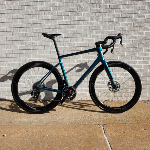 ENVE Composites ENVE Fray Road Bike - SRAM Red 2X - SES Wheels - ENVE Cockpit Agave Blue 56cm with Selle Italia SLR Bst CR 145