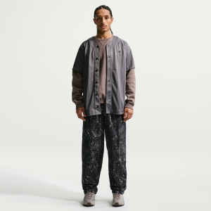 Nike Nike Men's Club Woven Cargo Pants in Black | IQ1019-010 - $62.97 at Nike
