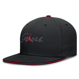 Jordan Men's Oklahoma Pro Jordan Brand Dri-FIT College Fitted Hat in Black | JC1100AOKN-A2C - $40.00 at Nike