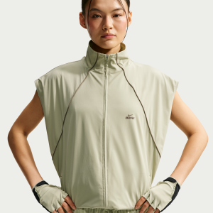 Nike Nike Women's SKIMS 2.0 Training Gloves (1 Pair) in Green | S1016214-333 - $38.00 at Nike