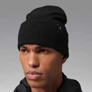 Jordan Waffle Beanie in Black | IX6060-010