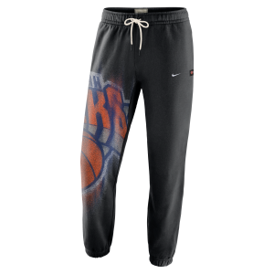 Nike Nike Men's New York Knicks Standard Issue Fleece Basketball Pants in Black | IQ1520-010 - $125.00 at Nike