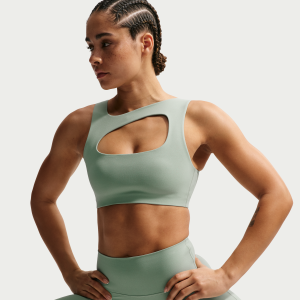 Nike Nike Women's Zenvy Light-Support Lightly Lined Sports Bra in Green | IF0298-006 - $42.97 at Nike