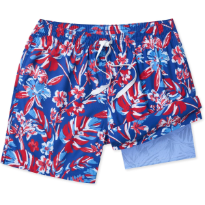 Chubbies Chubbies Men's Star Spangled 5.5 in Lined Swim Trunks - $55.83 at Sun & Ski Sports