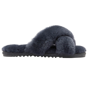 Lamo Sheepskin Lamo Sheepskin Women's Serenity Slippers - $32.85 at Sun & Ski Sports