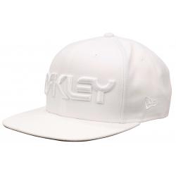 Oakley Mark Novelty Snapback Hat - White