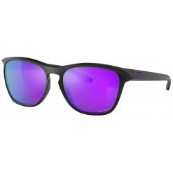 Oakley Manorburn Sunglasses - Matte Black / Prizm Violet