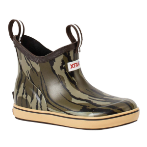 XTRATUF Kid's Ankle Mossy Oak Bottomlands Deck Boots (XKABMOB)