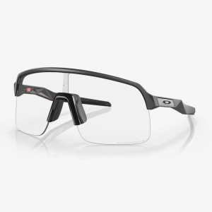 OAKLEY Sutro Lite Matte Carbon Frame/Clear To Black Iridium Photochromic Lens Sunglasses (OO9463-4539)