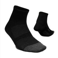 FEETURES Merino 10 Ultra Light Quarter Socks