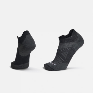 Le Bent Ultra Light Micro Tab Run Sock | Black | Medium | Christy Sports