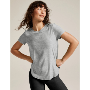 Beyond Yoga Featherweight On The Down Low Tee Womens | Silver | Small | Christy Sports