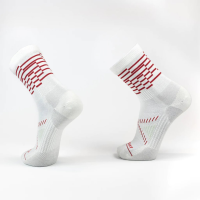 Le Bent Terra Ultralight 3/4 Crew Socks | White | Large | Christy Sports